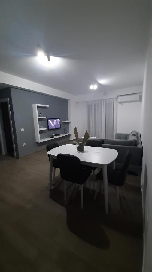 Sea & Sun Apartment Vlorë Extérieur photo
